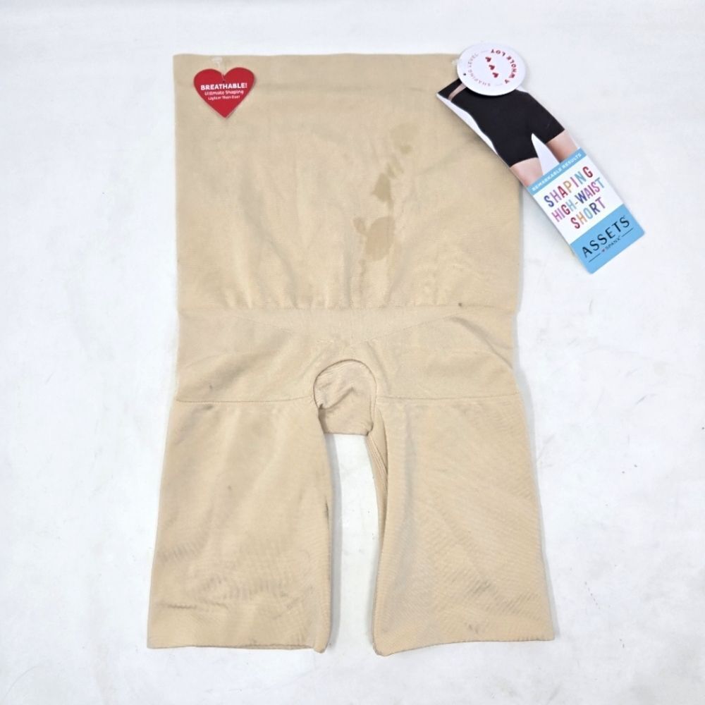 ASSETS‎ by SPANX Shaping High Waist Shorts Small NWT *Stain*